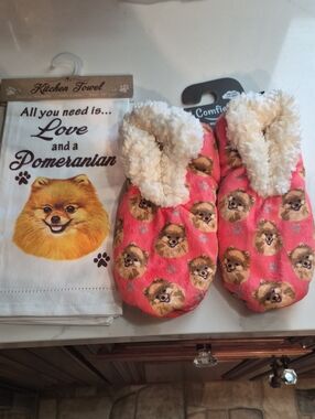 Pomerian Slippers and  Kitchen Towel Set